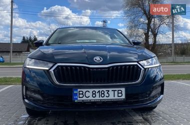 Лифтбек Skoda Octavia 2023 в Львове