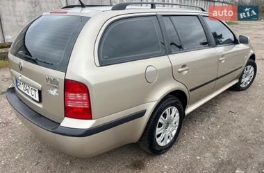 Универсал Skoda Octavia 2004 в Путивле