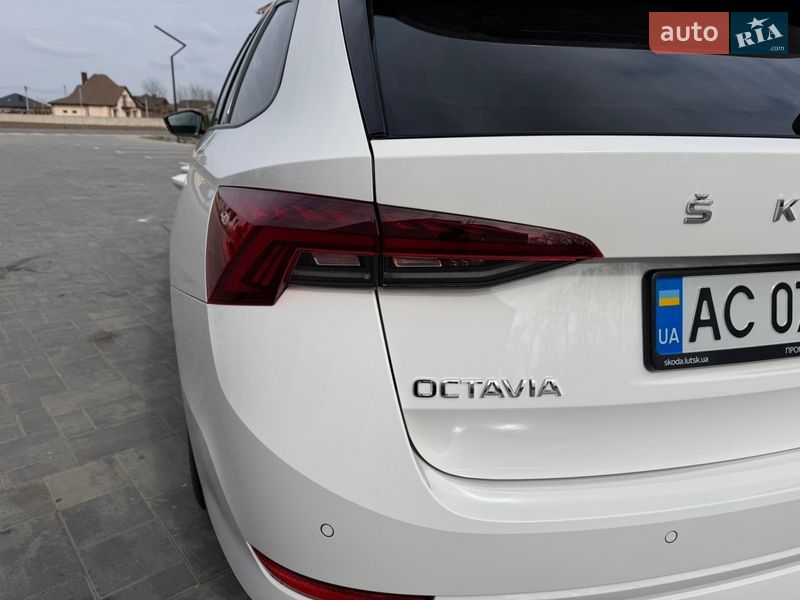 Універсал Skoda Octavia 2021 в Луцьку