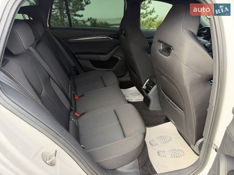 Універсал Skoda Octavia 2021 в Луцьку