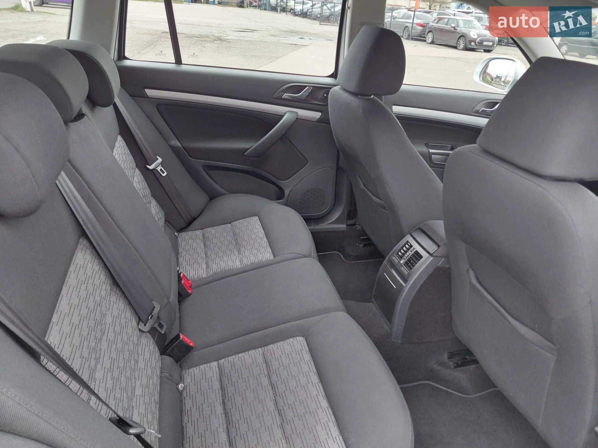 2012 Skoda Octavia - мініатюра 26