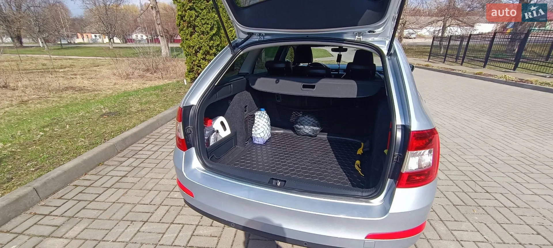 2016 Skoda Octavia - мініатюра 14