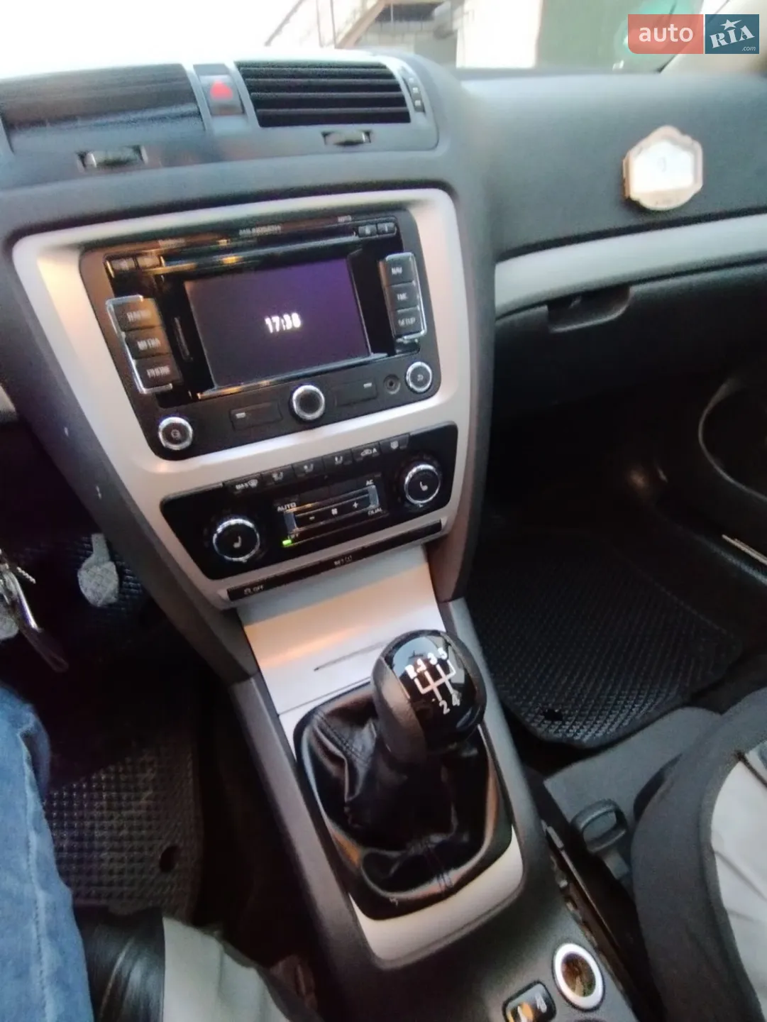 2012 Skoda Octavia - мініатюра 10