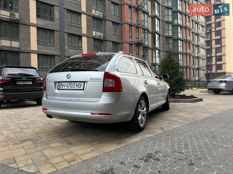 Універсал Skoda Octavia 2010 в Одесі