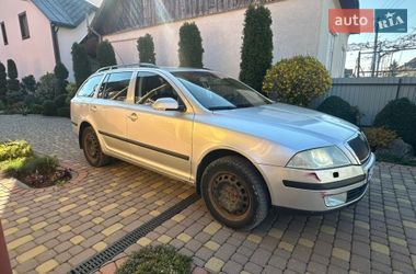 Універсал Skoda Octavia 2005 в Буштино