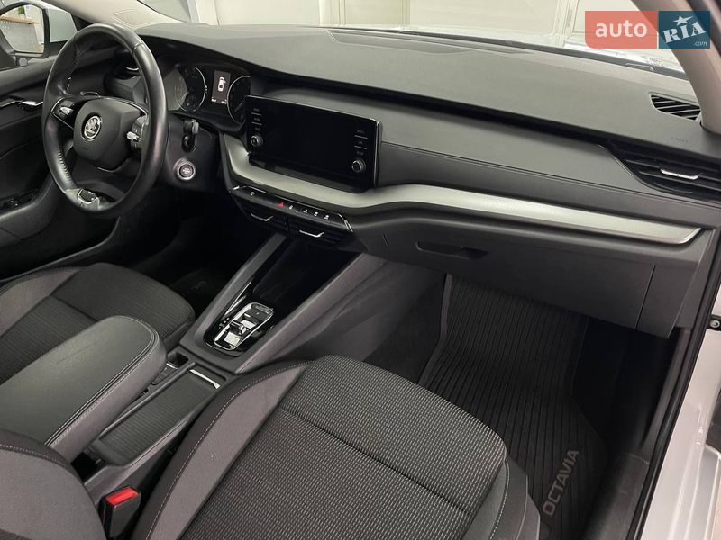 Лифтбек Skoda Octavia 2020 в Киеве фото 32 Лифтбек Skoda Octavia 2020 в Киеве