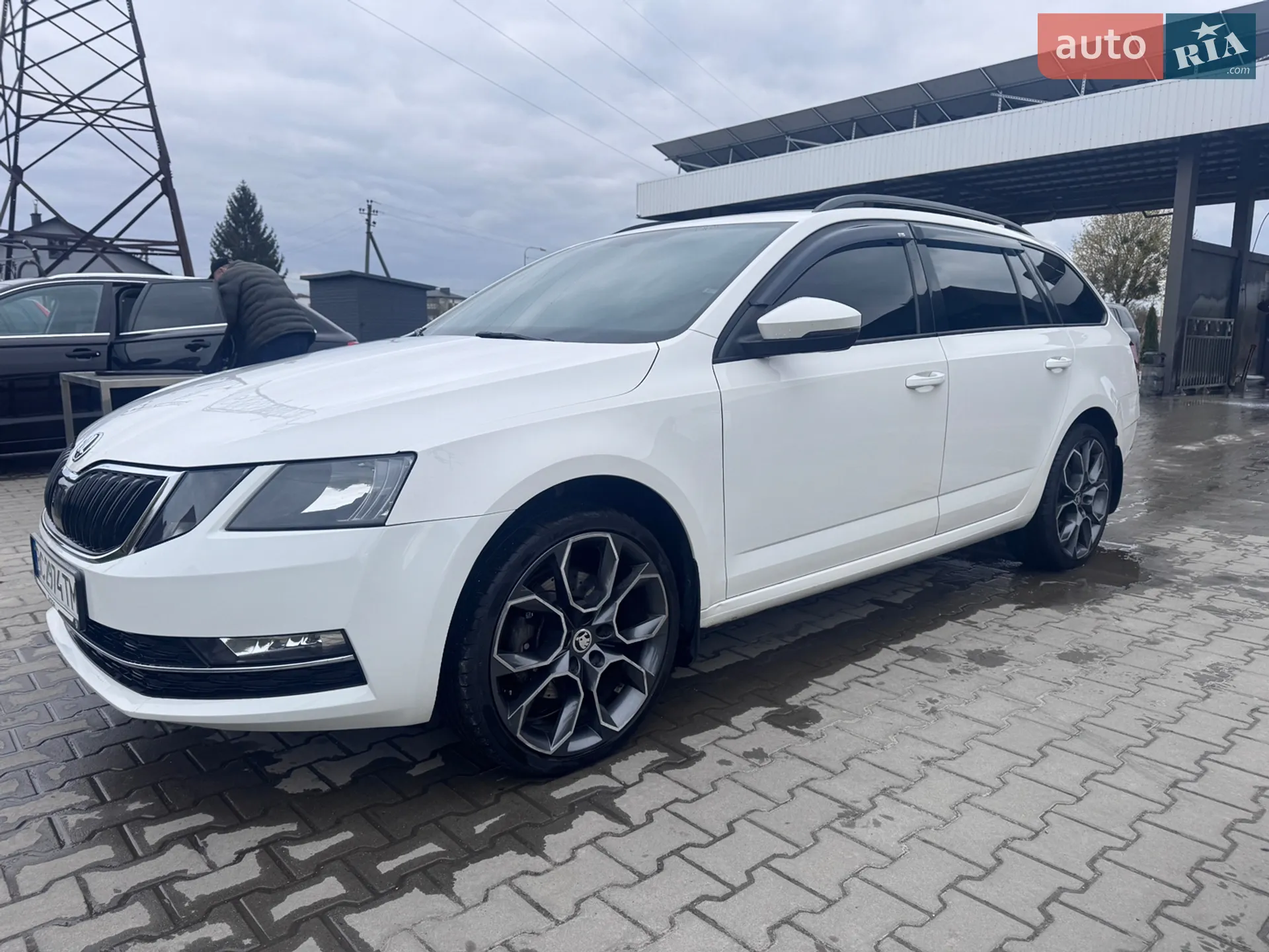 2017 Skoda Octavia - мініатюра 2