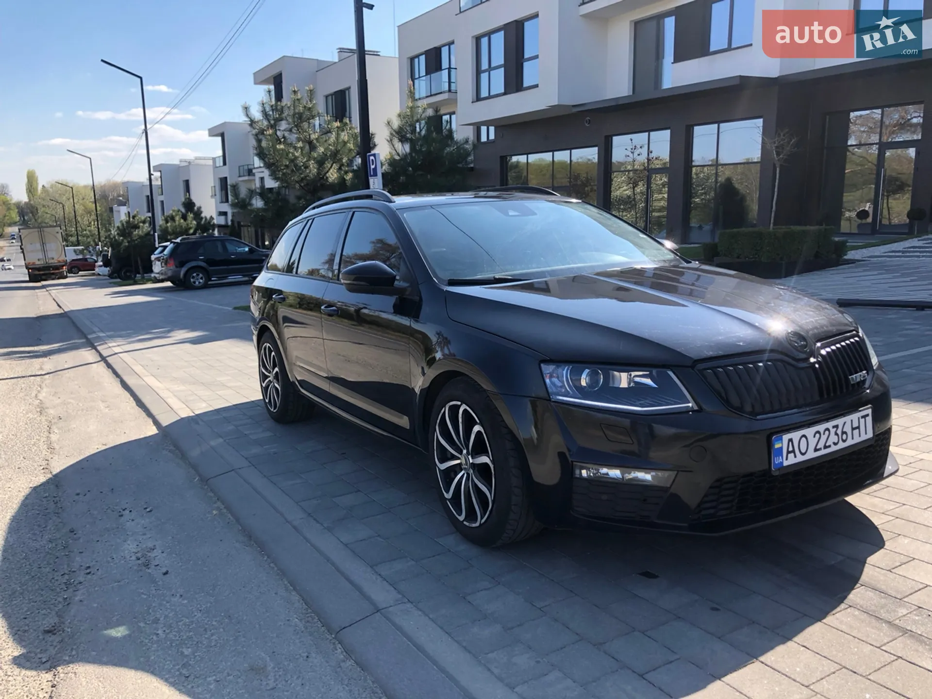 2015 Skoda Octavia - мініатюра 2