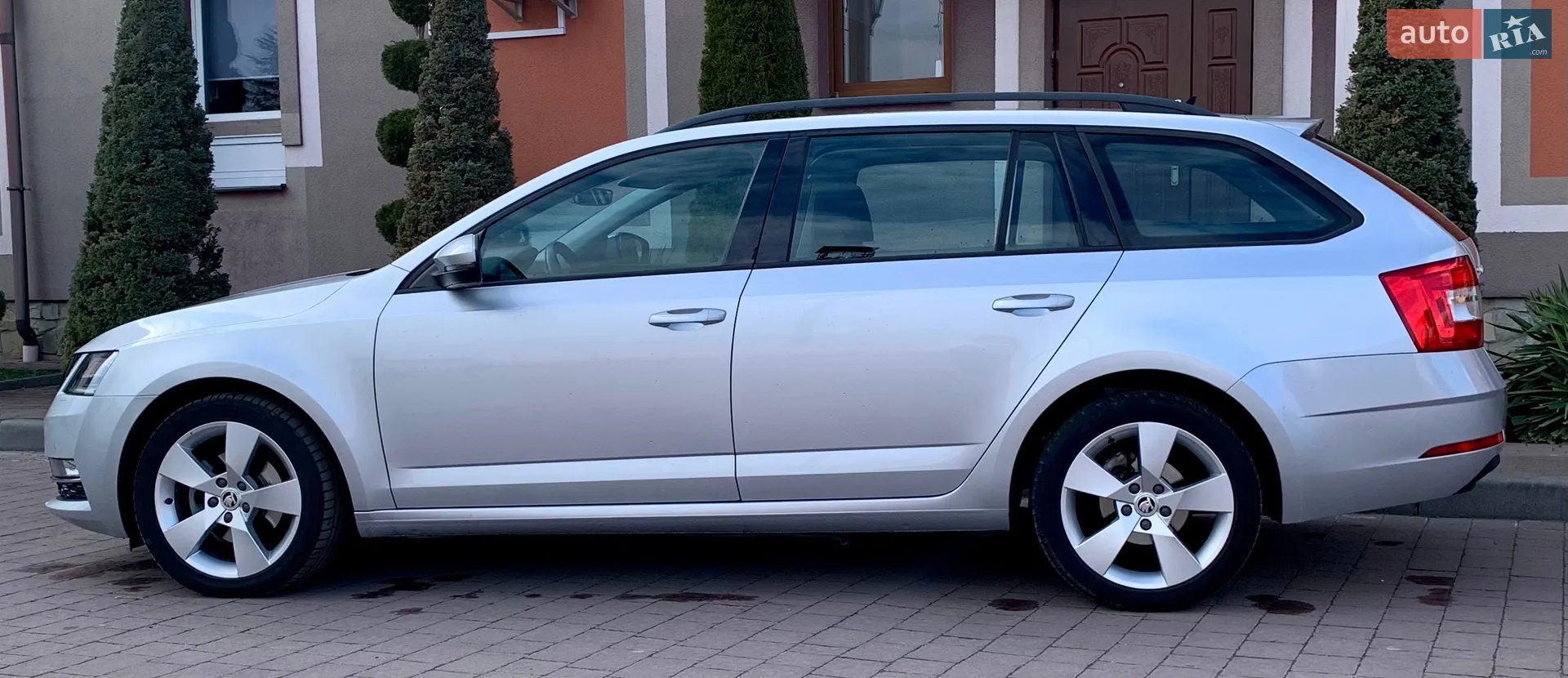 2017 Skoda Octavia - мініатюра 18