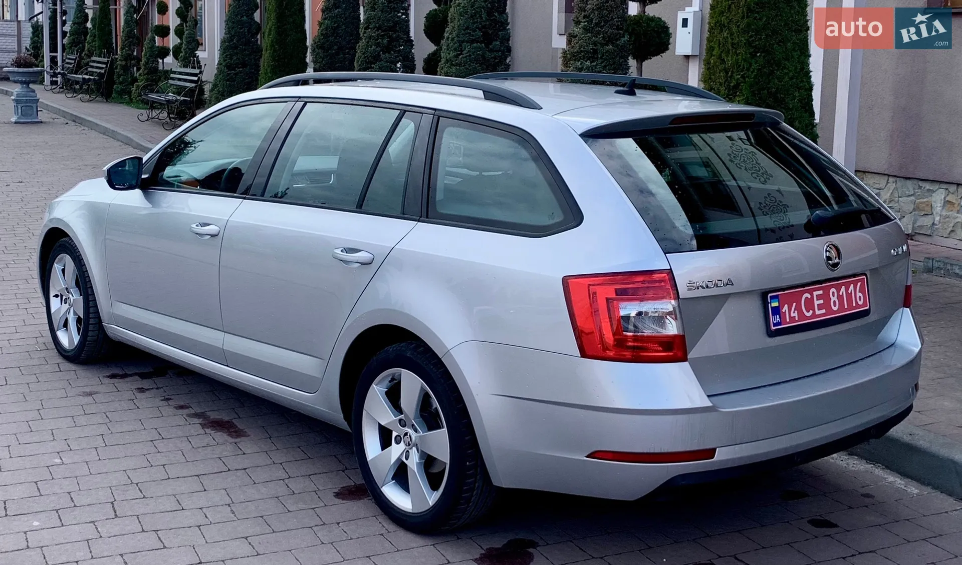 2017 Skoda Octavia - мініатюра 23