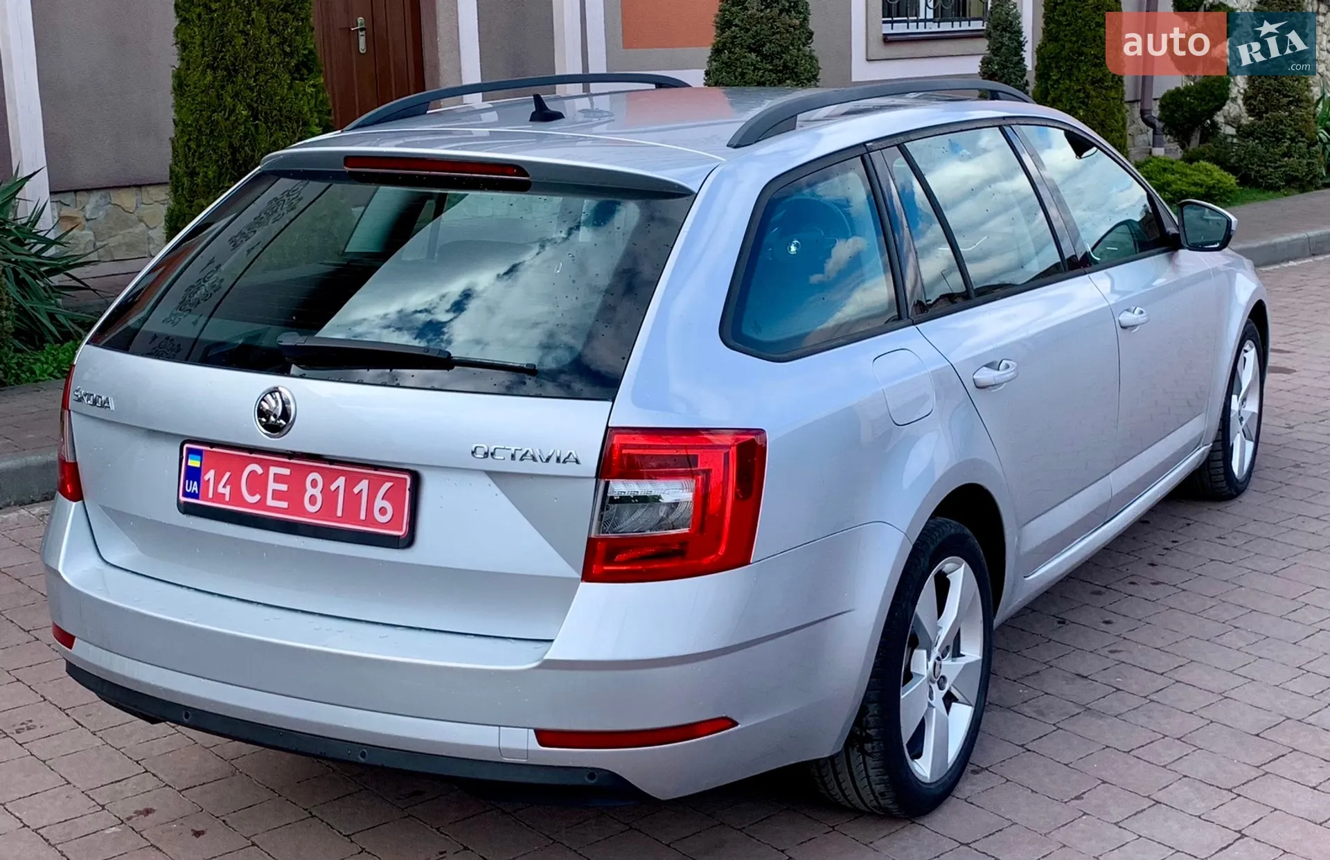 2017 Skoda Octavia - мініатюра 27