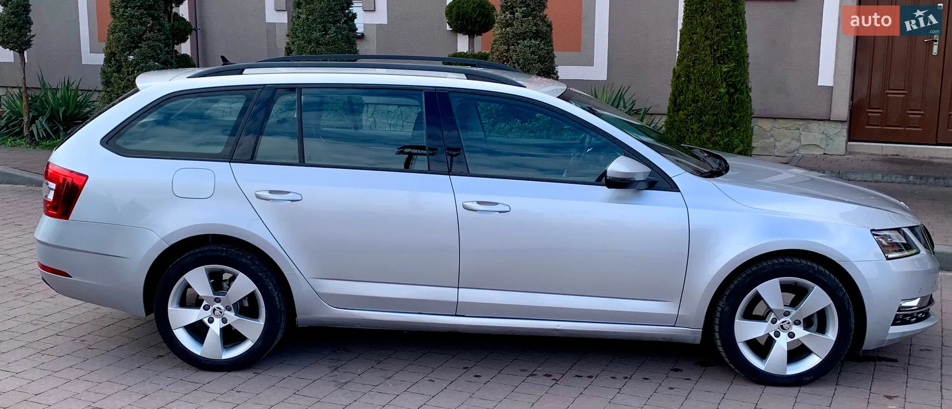 2017 Skoda Octavia - мініатюра 36
