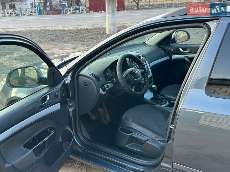 Універсал Skoda Octavia 2010 в Новому Бузі