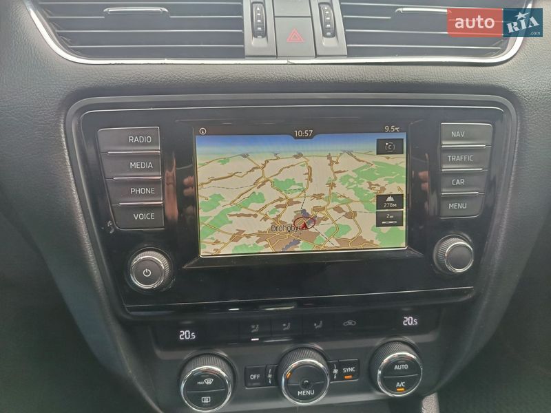 Універсал Skoda Octavia 2016 в Дрогобичі