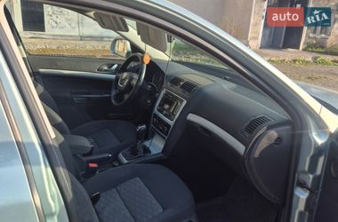 Универсал Skoda Octavia 2011 в Калуше
