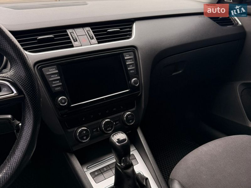 Универсал Skoda Octavia 2014 в Ужгороде фото 26 Универсал Skoda Octavia 2014 в Ужгороде