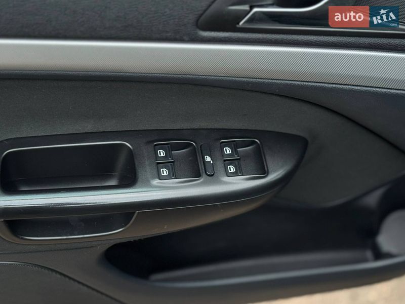 Универсал Skoda Octavia 2011 в Бердичеве фото 16 Универсал Skoda Octavia 2011 в Бердичеве