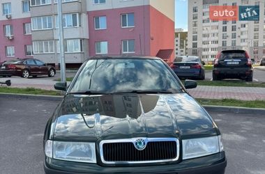 Ліфтбек Skoda Octavia 2002 в Вінниці