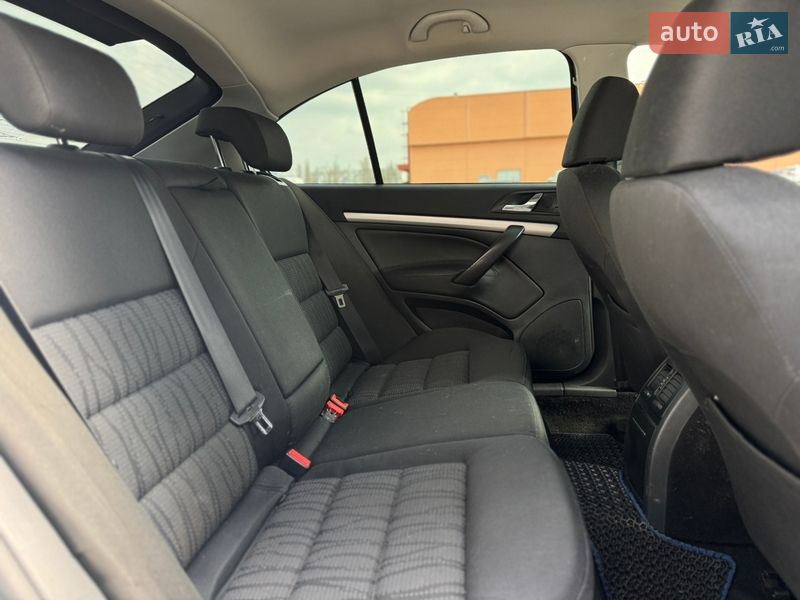 Ліфтбек Skoda Octavia 2009 в Києві