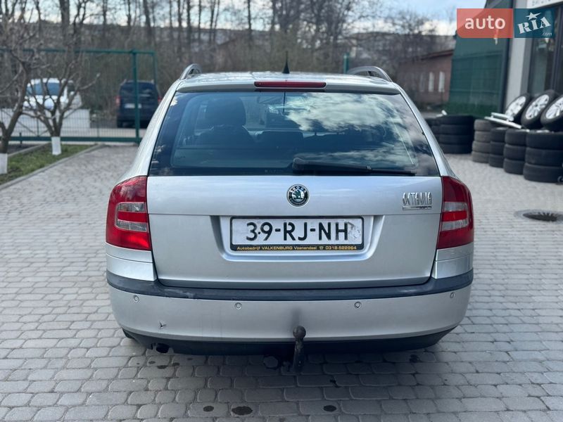 Универсал Skoda Octavia 2005 в Староконстантинове