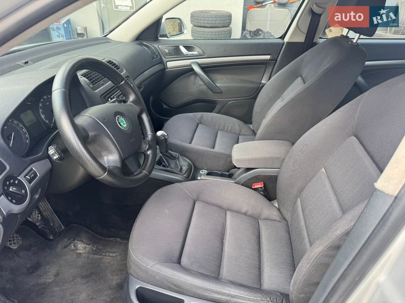Универсал Skoda Octavia 2005 в Староконстантинове