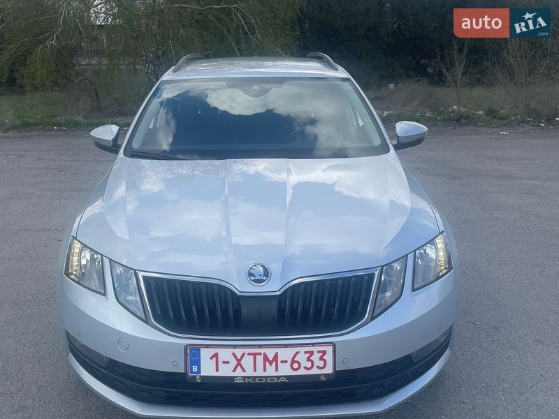 Універсал Skoda Octavia 2020 в Дніпрі