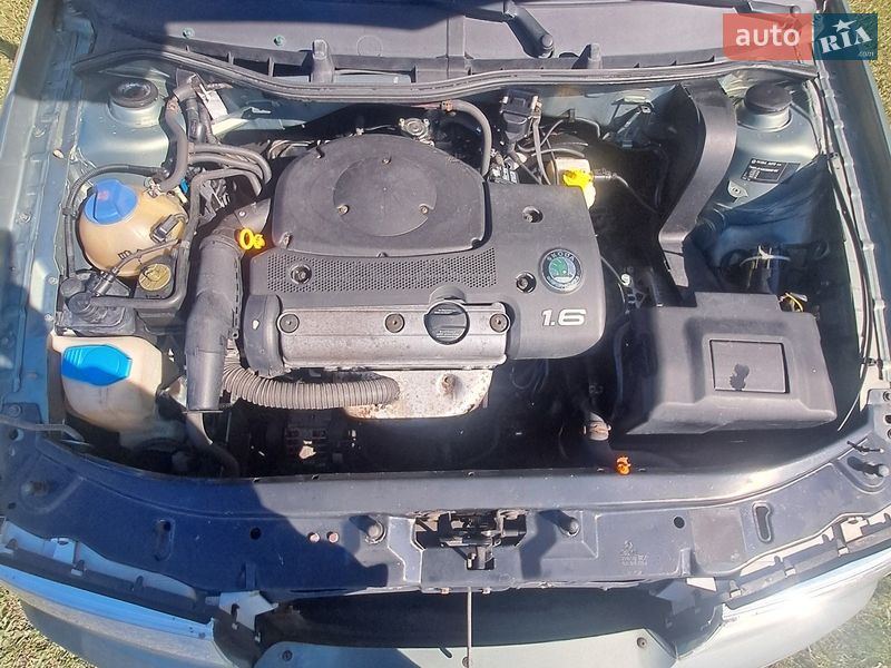 Лифтбек Skoda Octavia 2002 в Макарове