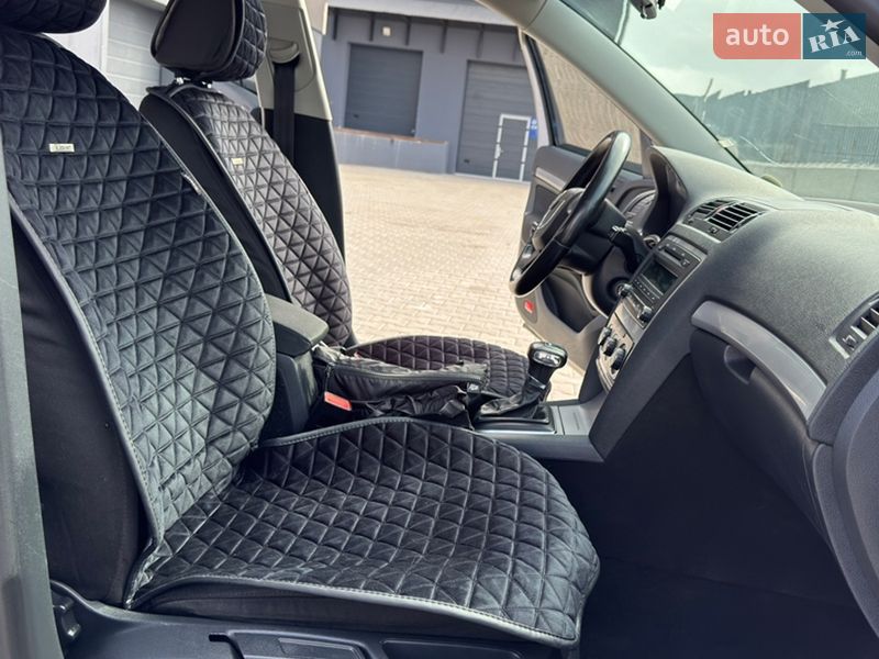 Лифтбек Skoda Octavia 2011 в Тернополе