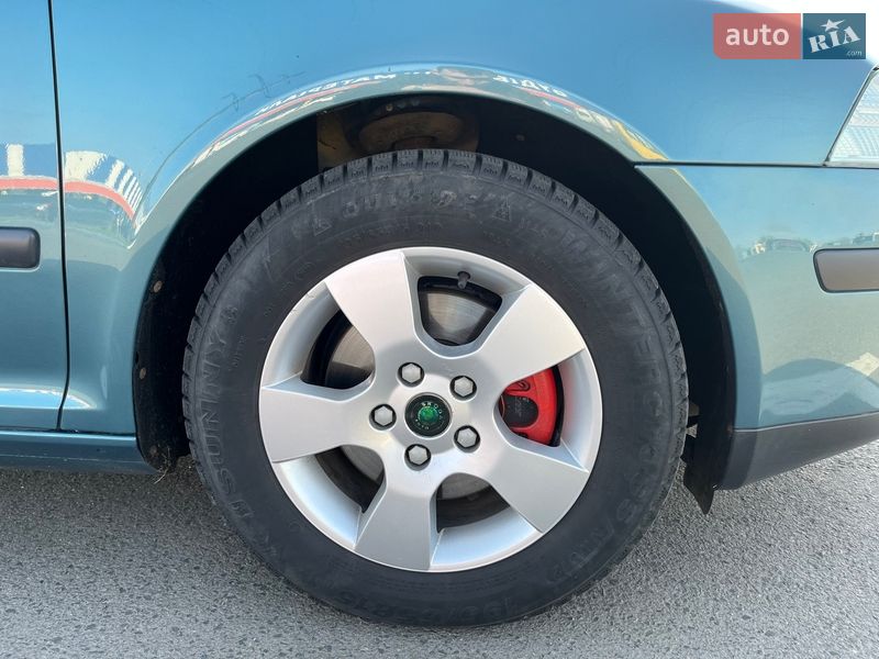 Універсал Skoda Octavia 2005 в Луцьку