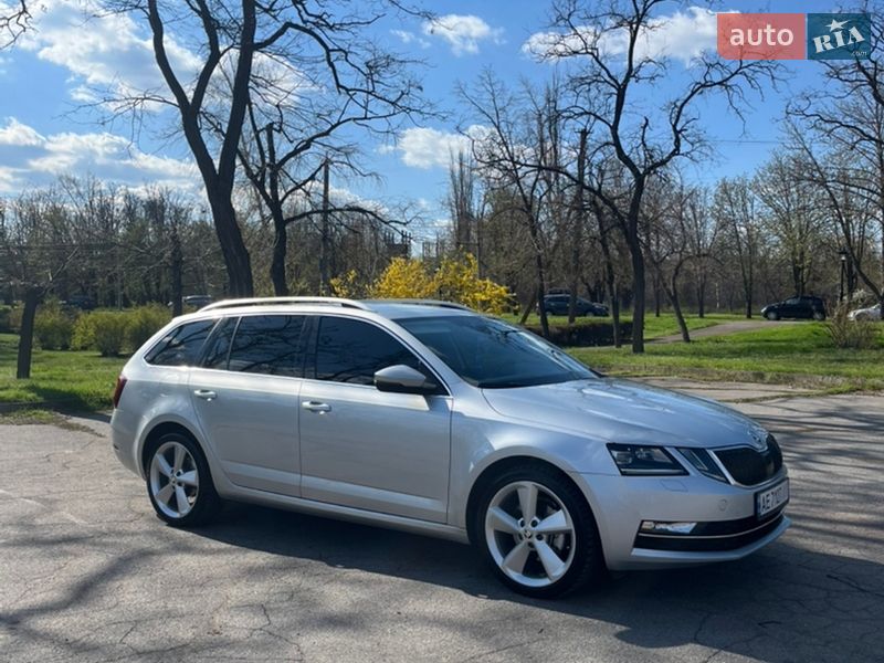 Универсал Skoda Octavia 2018 в Кривом Роге фото 3 Универсал Skoda Octavia 2018 в Кривом Роге