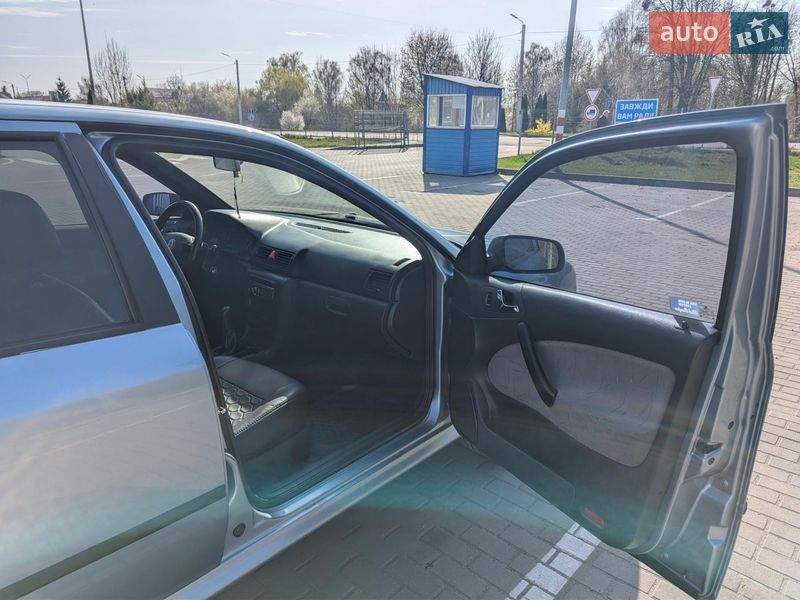 Ліфтбек Skoda Octavia 2001 в Дубні