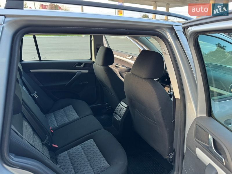 Универсал Skoda Octavia 2009 в Луцке фото 21 Универсал Skoda Octavia 2009 в Луцке