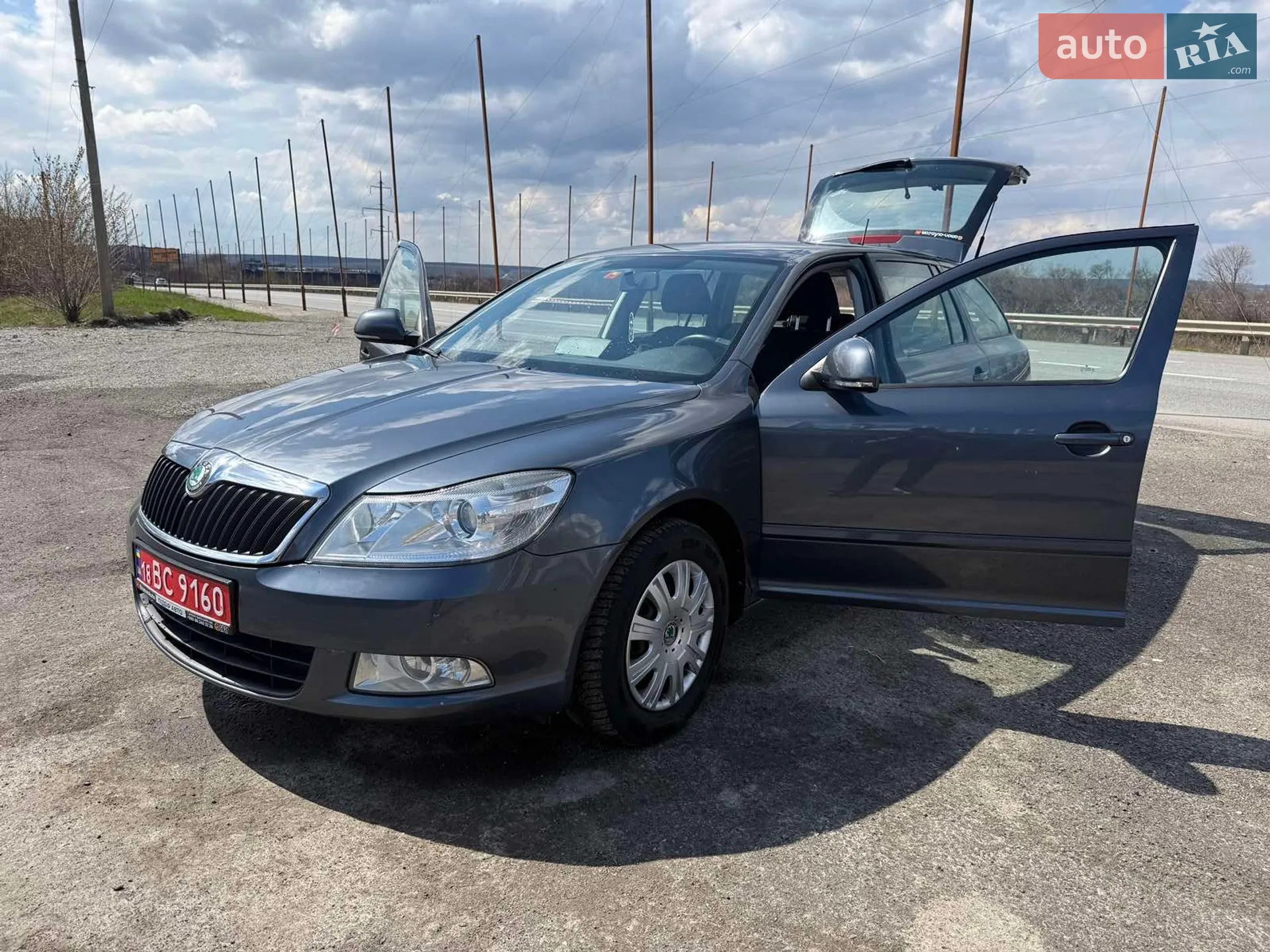 2011 Skoda Octavia - мініатюра 2