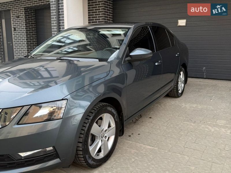 Лифтбек Skoda Octavia 2018 в Львове фото 5 Лифтбек Skoda Octavia 2018 в Львове