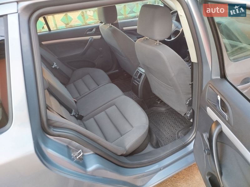 Універсал Skoda Octavia 2004 в Гайвороні