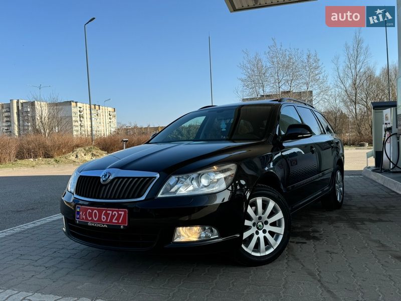 Универсал Skoda Octavia 2011 в Дрогобыче