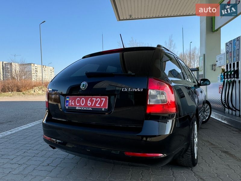 Универсал Skoda Octavia 2011 в Дрогобыче