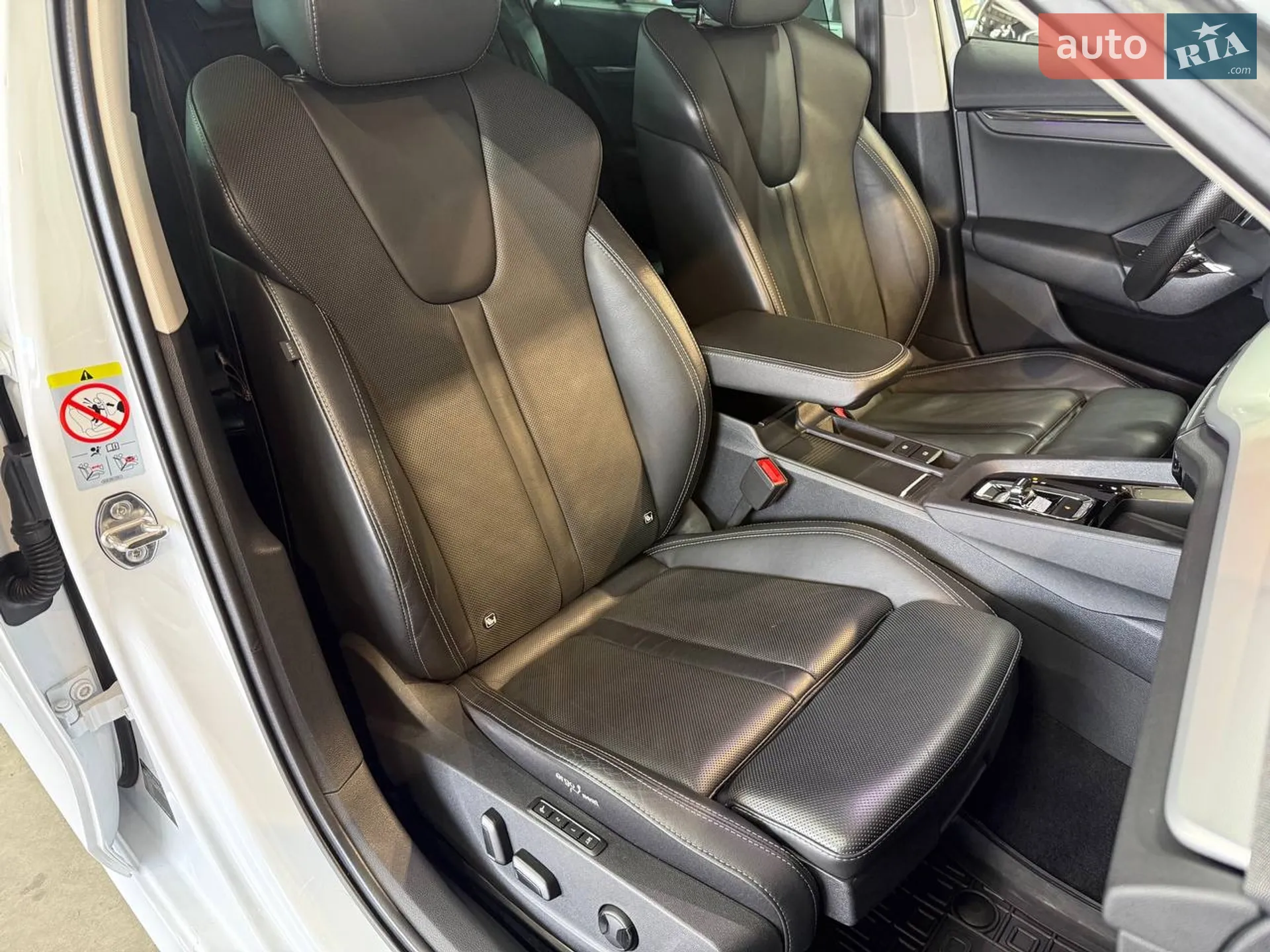 2020 Skoda Octavia - мініатюра 32