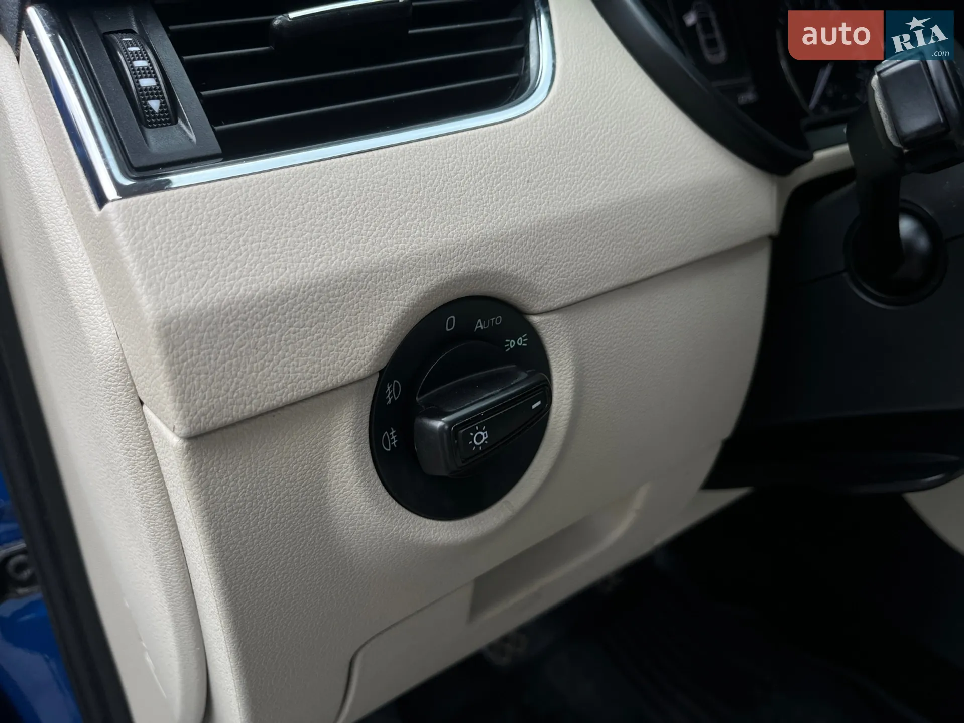 2015 Skoda Octavia - мініатюра 16