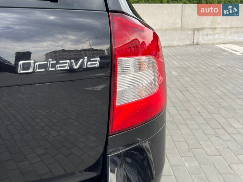 Универсал Skoda Octavia 2012 в Ровно