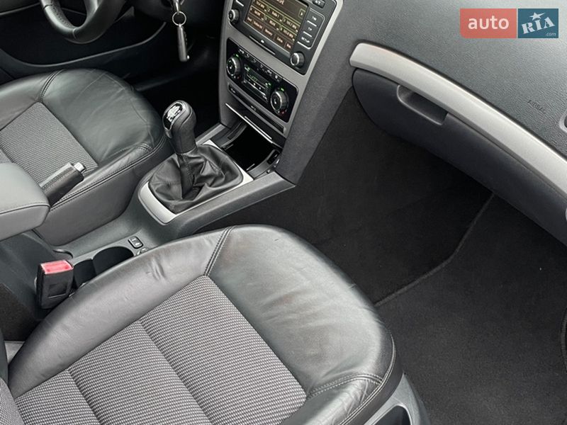 Универсал Skoda Octavia 2012 в Ровно