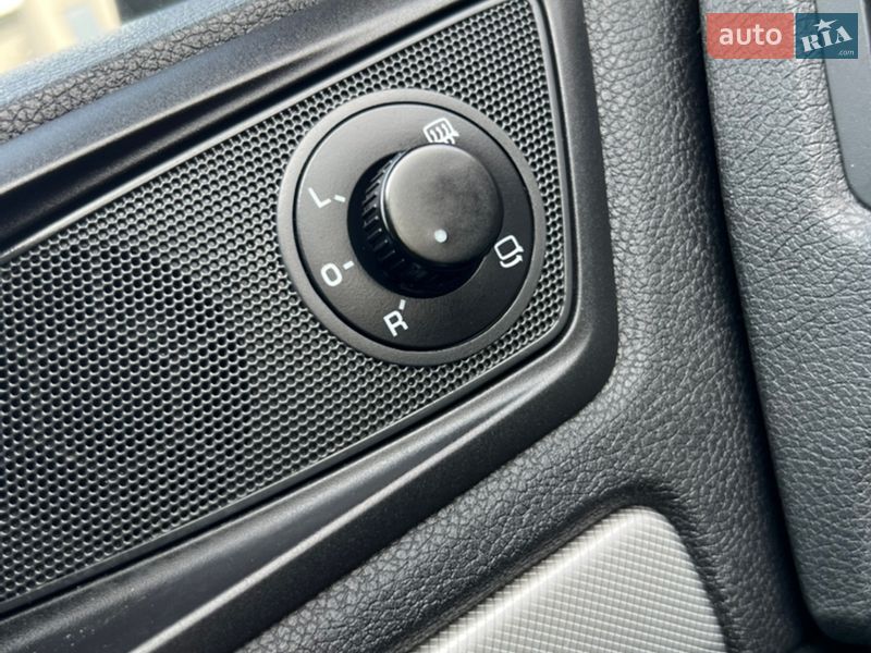 Универсал Skoda Octavia 2012 в Ровно