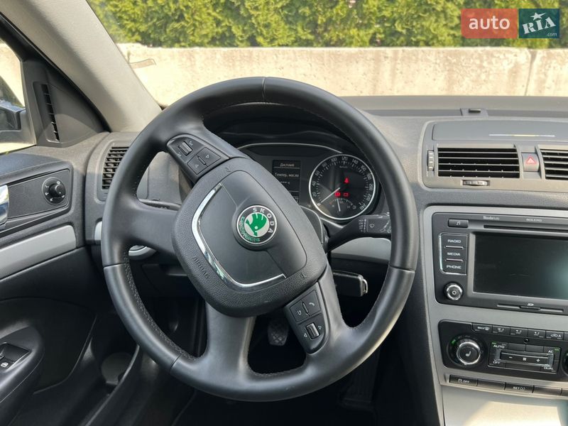 Универсал Skoda Octavia 2012 в Ровно