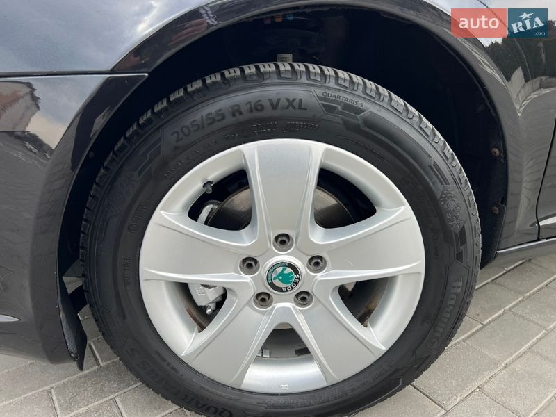Универсал Skoda Octavia 2012 в Ровно