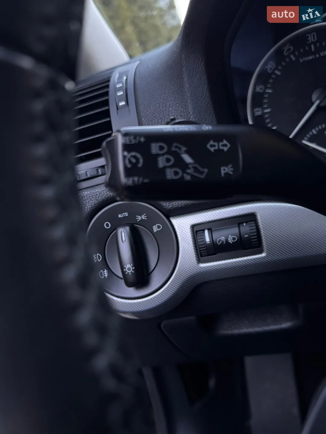 2012 Skoda Octavia - мініатюра 35