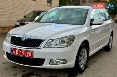 Универсал Skoda Octavia 2010 в Ровно