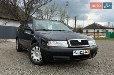 Універсал Skoda Octavia 2009 в Смілі