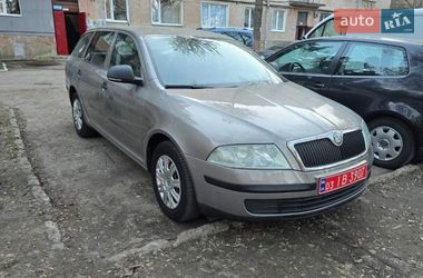 Универсал Skoda Octavia 2011 в Ровно