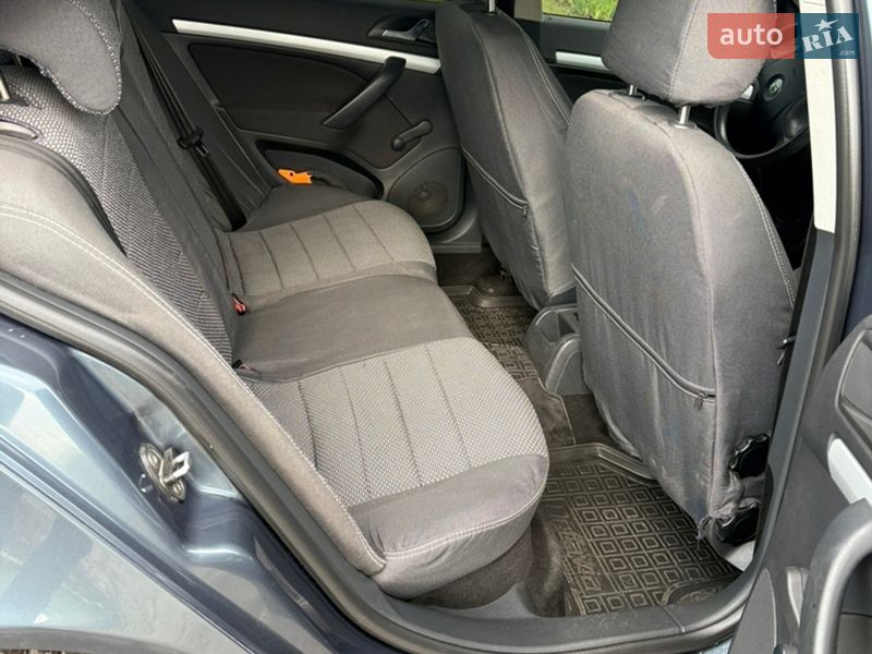 Лифтбек Skoda Octavia 2006 в Глобине