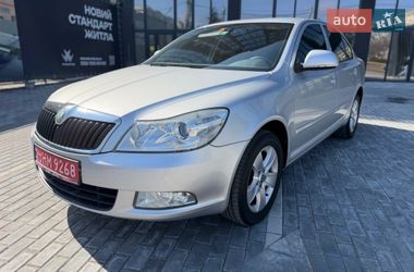 Лифтбек Skoda Octavia 2010 в Полтаве